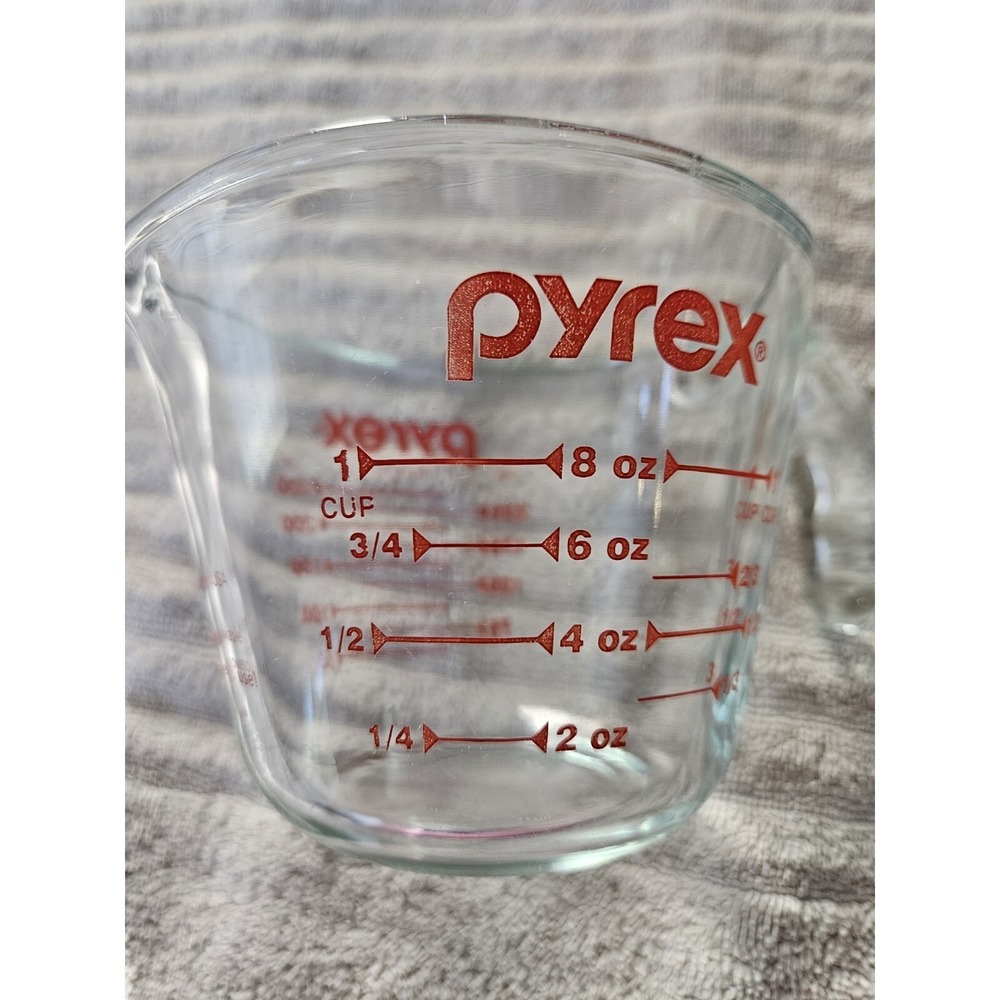 2 Pyrex Measuring Cups Both One‎ Cup Made In The USA Clear  Blue Tinted